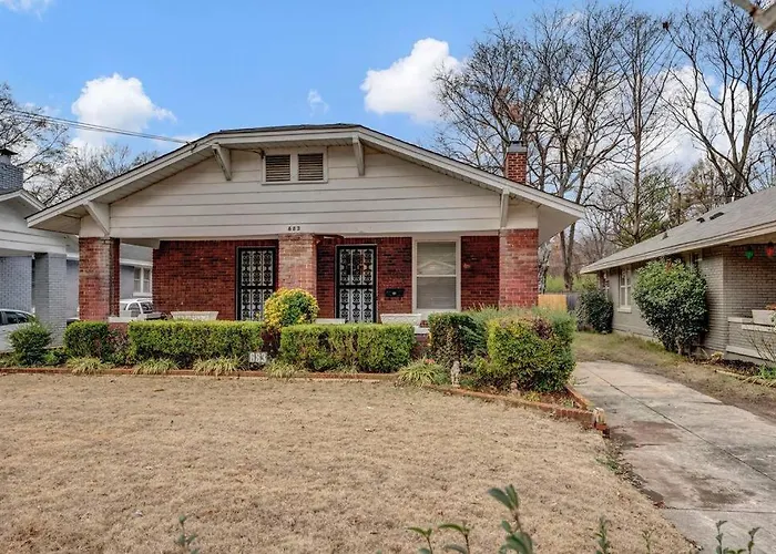 Contemporary Cottage Near Zoo And Rhodes College