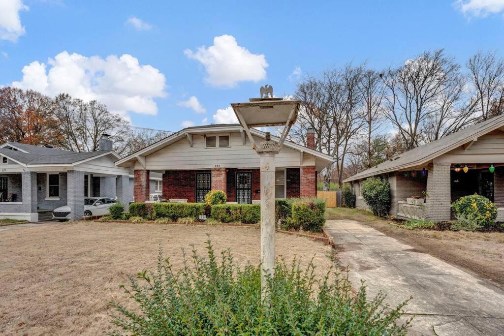 Contemporary Near Zoo And Rhodes College * Memphis